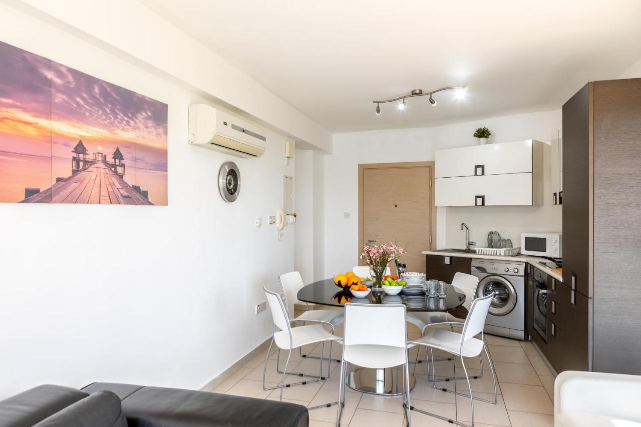 Fig Tree Bay Apartment 103 โปรทาราส ภายนอก รูปภาพ